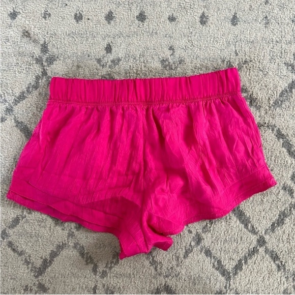 🆕 FREE PEOPLE Movement Women's Lets Go Out Shorts Fuschia XS - Picture 8 of 10